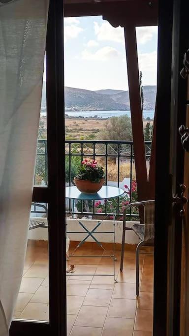 Apartamento Marco Polo'S Mooring Cozy Navy House Anavyssos Exterior foto